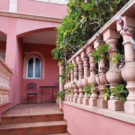 Townhouse Jardines Del Duque 49 דירה